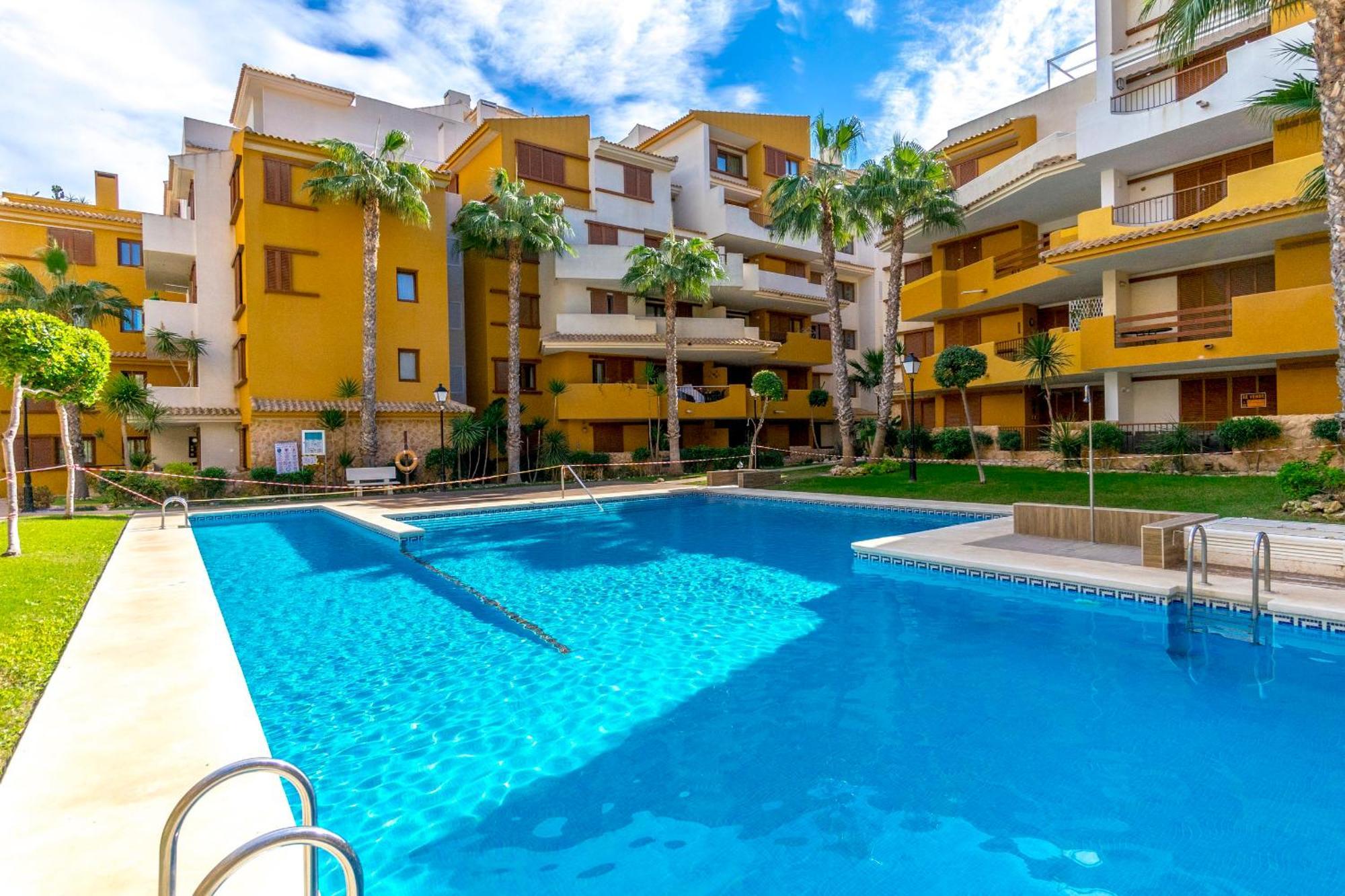 Punta Prima - Sun & Beach & Golf & Bike - Spanish South-Facing Terrace Apartment - La Recoleta - By The Sea Torrevieja Bagian luar foto